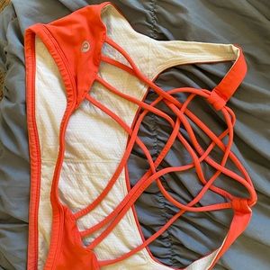 Lululemon athletics free to be wild bra (size 8)